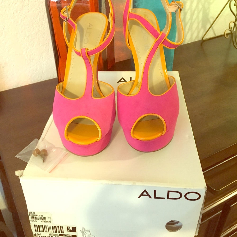 Aldo brand new spicy pink heels
